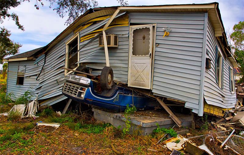 Protect Your Shelter: How to Prevent Strong Winds From Damaging Your Home